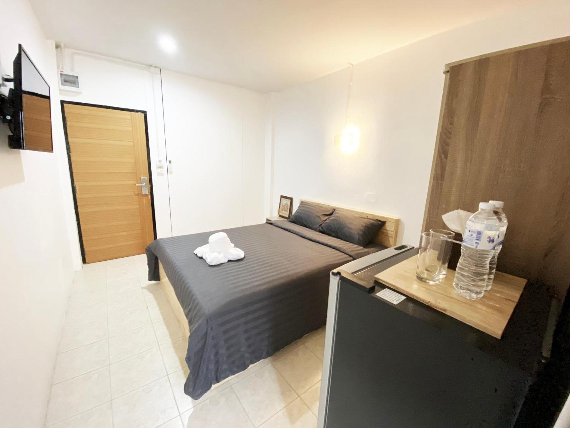 Racha Caftel - 7 House - รชาคาฟเทล Aparthotel Chiang Mai Eksteriør bilde