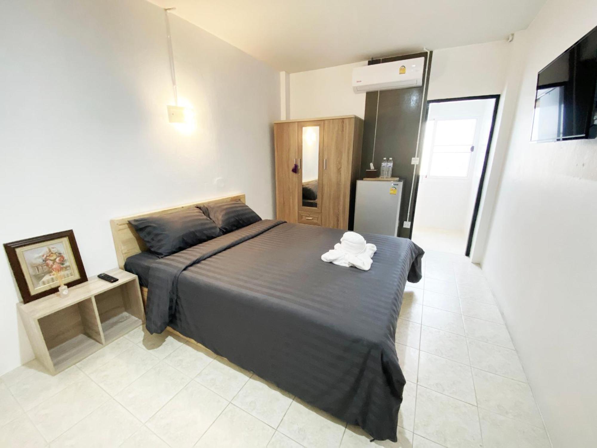 Racha Caftel - 7 House - รชาคาฟเทล Aparthotel Chiang Mai Eksteriør bilde